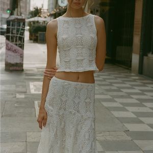 Night cap LA brand stretchy Lace floor length skirt